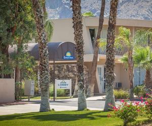 Photo 2 - Days Inn by Wyndham Palm Springs