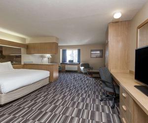 Photo 5 - Baymont Inn & Suites by Wyndham Anchorage Airport