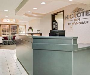 Photo 2 - Microtel Inn & Suites by Wyndham Joplin