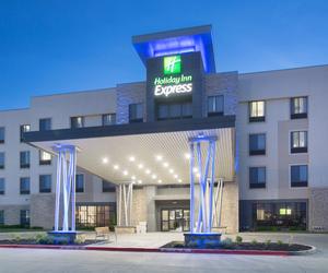 Photo 2 - Holiday Inn Express & Suites Amarillo West, an IHG Hotel