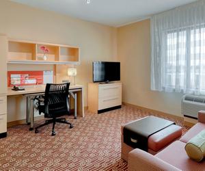 Photo 5 - TownePlace Suites York