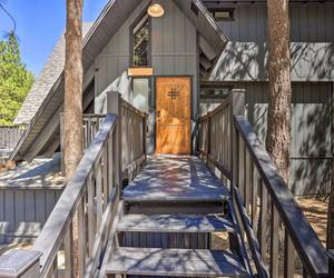 Photo 2 - Luxe Timberland Villa w/ Lake Arrowhead Access!