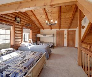 Photo 5 - Cozy Cabin Near Sequoia Natl Forest on 3 Acres!