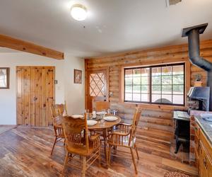 Photo 4 - Cozy Cabin Near Sequoia Natl Forest on 3 Acres!