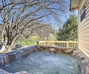 Photo 5 - Hot Tub & Fire Pit at Luxe Blue Ridge Bungalow