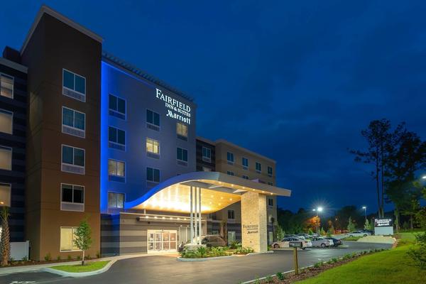 Photo 1 - Fairfield Inn & Suites by Marriott Gainesville I-75