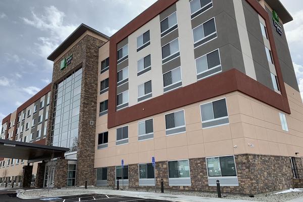 Photo 1 - Holiday Inn Express & Suites Denver - Aurora Medical Campus, an IHG Hotel