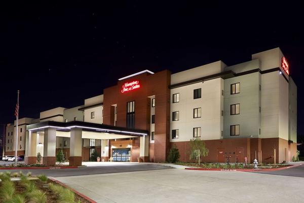 Photo 1 - Hampton Inn & Suites Sacramento at Csus