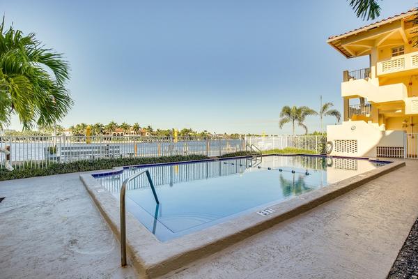 Photo 1 - Fort Lauderdale Vacation Rental: Walk to Beach!