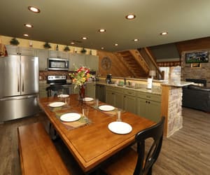 Photo 5 - Spacious Elegance Mountain Cabin near Pigeon Forge Attractions