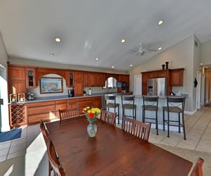 Photo 5 - Spacious Balsh Blvd Home with Private Hot Tub