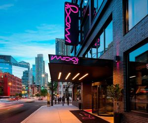 Photo 2 - Moxy Chicago Downtown