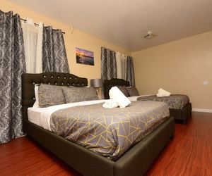 Photo 5 - Hollywood Luxury Double bedrooms