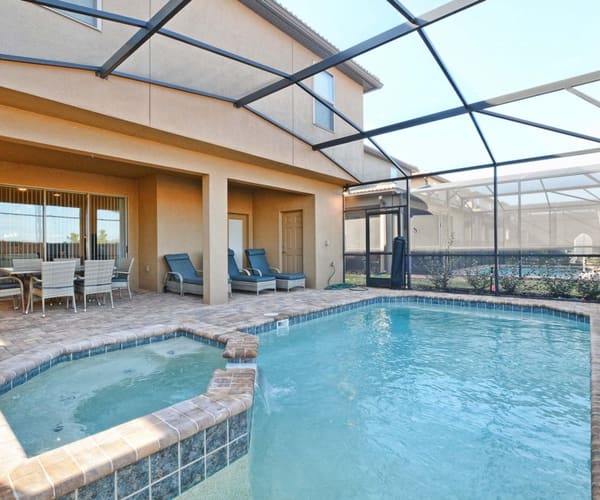 Photo 1 - BEAUTIFUL HOME WITH JACUZZI IN A RESORT COMMUNITY JUST A FEW MINUTES FROM DISNEY!