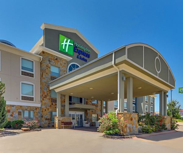 Photo 1 - Holiday Inn Express Hotel & Suites Weatherford, an IHG Hotel